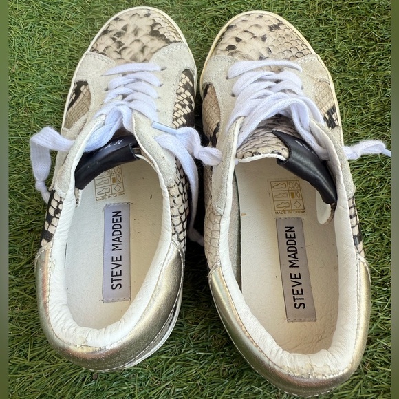 Steve Madden NY90 Snake Print Sneakers 6.5 NY90 Animal Print/ Great sneaker - Picture 5 of 6